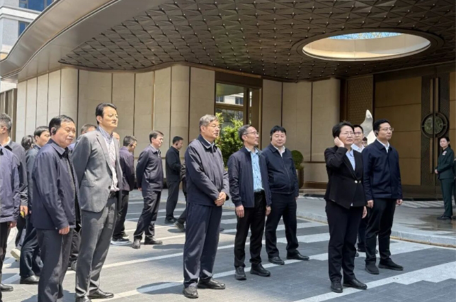 亳州市委书记秦凤玉等领导莅临邦泰控股标杆项目，共鉴涡阳品质人居